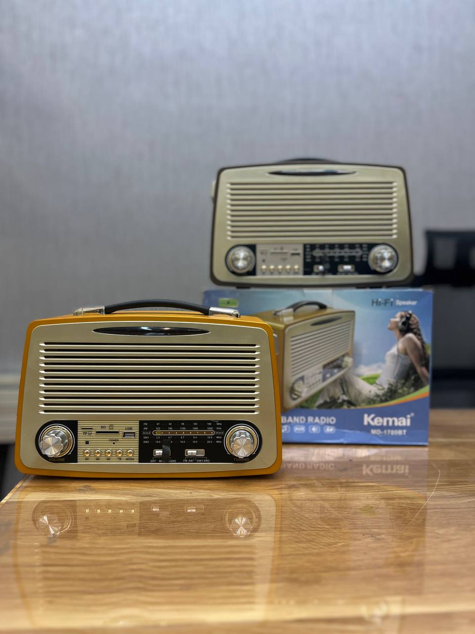 رادیو کمای 1700