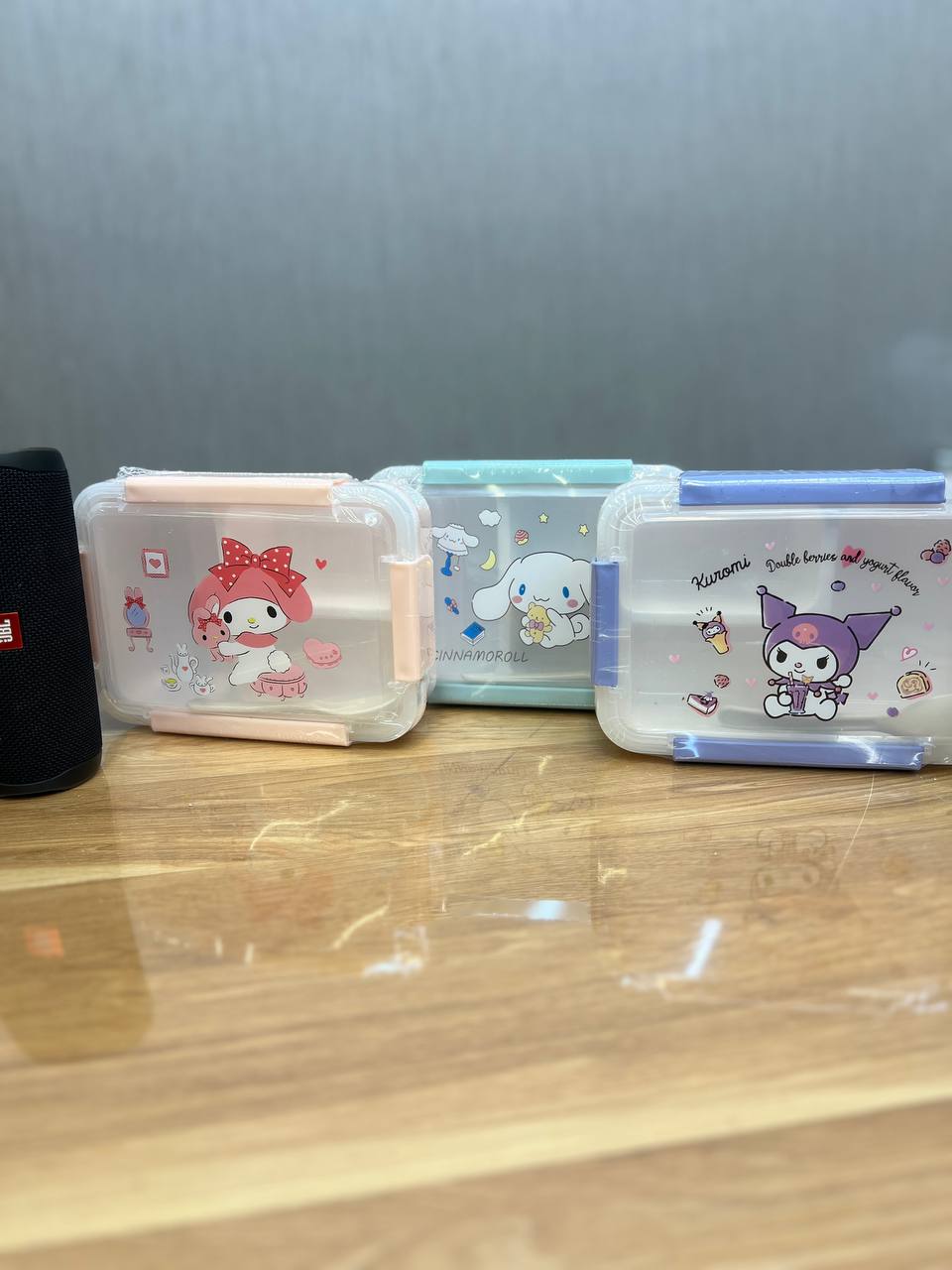 ظرف غذا کرومی و دوستان سه  خونه پلاستیکی